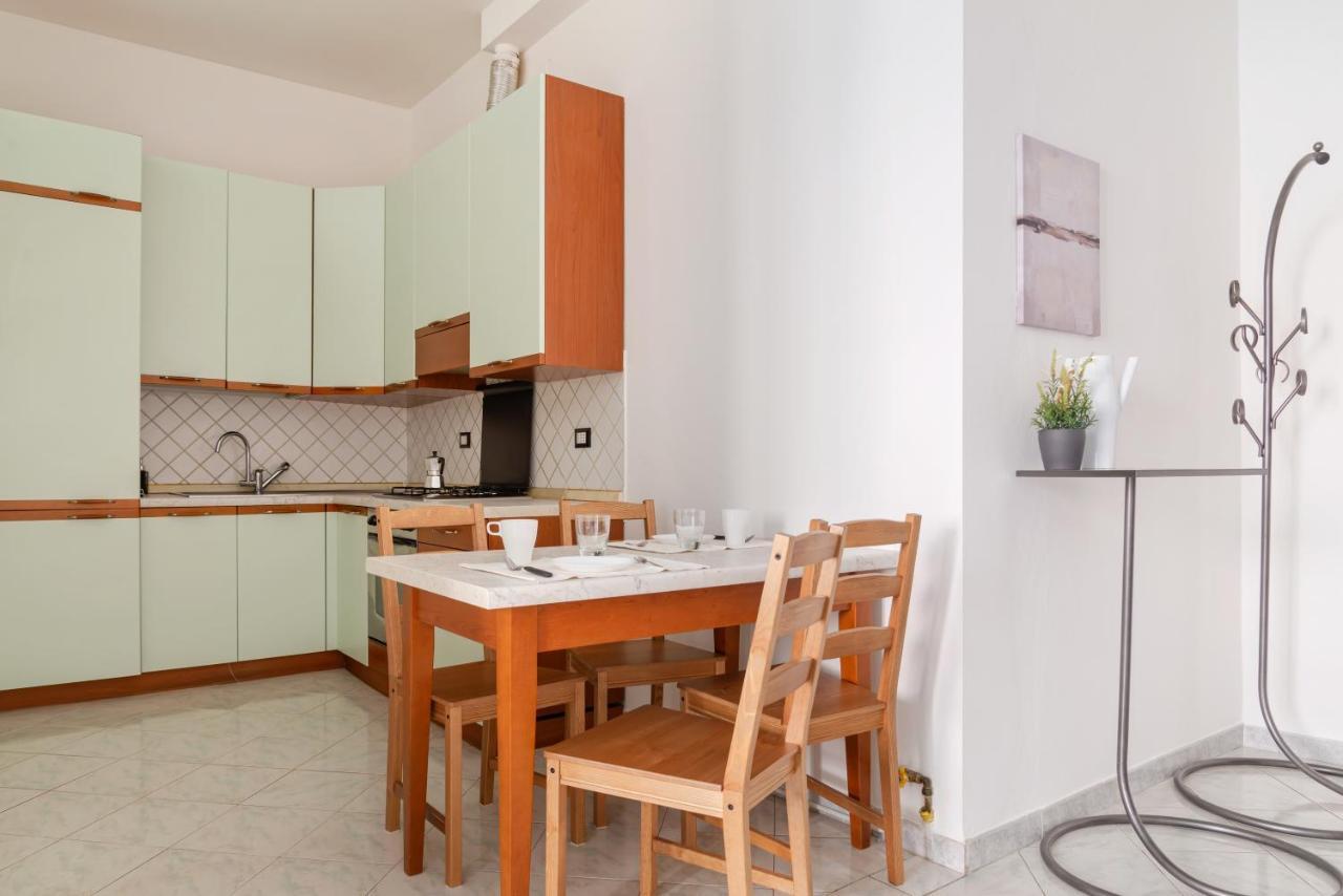 Stazione Centrale Cozy And Functional Flat Milano Exteriör bild